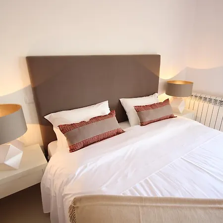 Josefa D'obidos Apartment